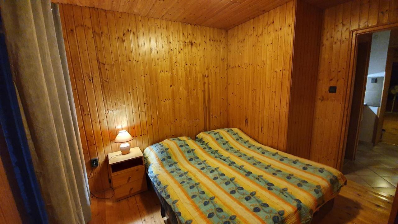 Wellapartman Zamárdi Exteriör bild